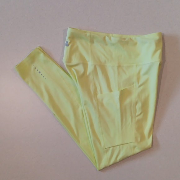 Tek Gear High-Waisted Side Pocket 7/8 Leggings - Picture 3 of 11
